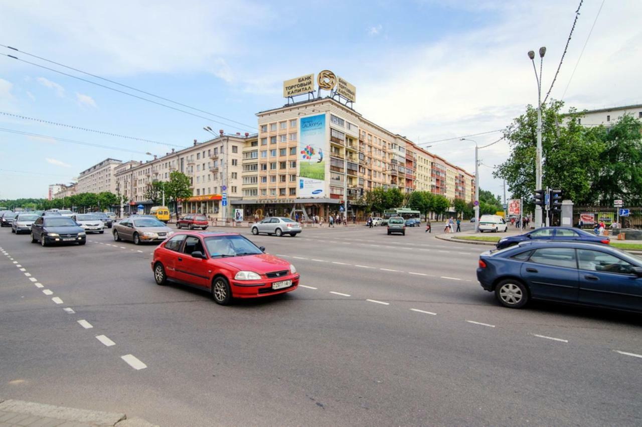 Apartmán Vip-Kvartira By On The Academy Of Sciences Minsk Exteriér fotografie
